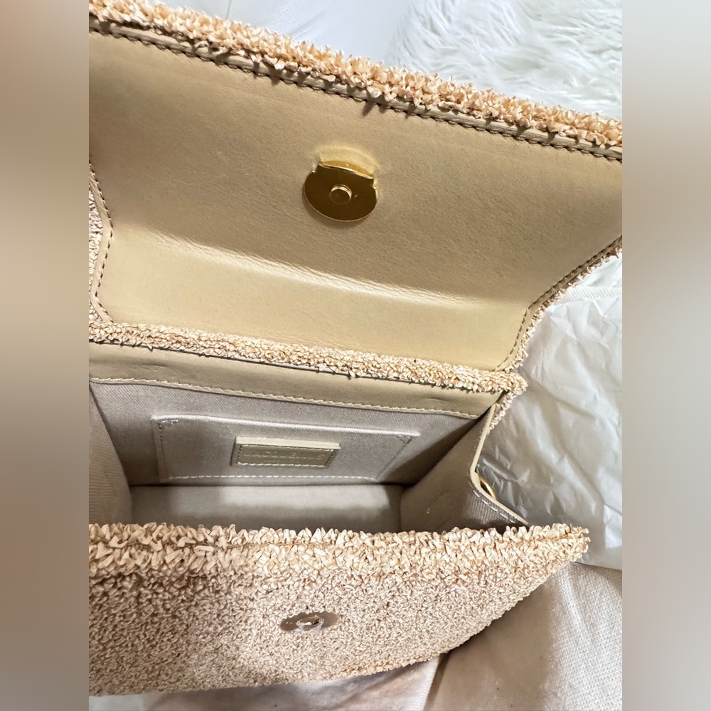 Jacquemus Beige Le Papier 'Le Chiquito Moyen' Bag - Picture 12 of 16